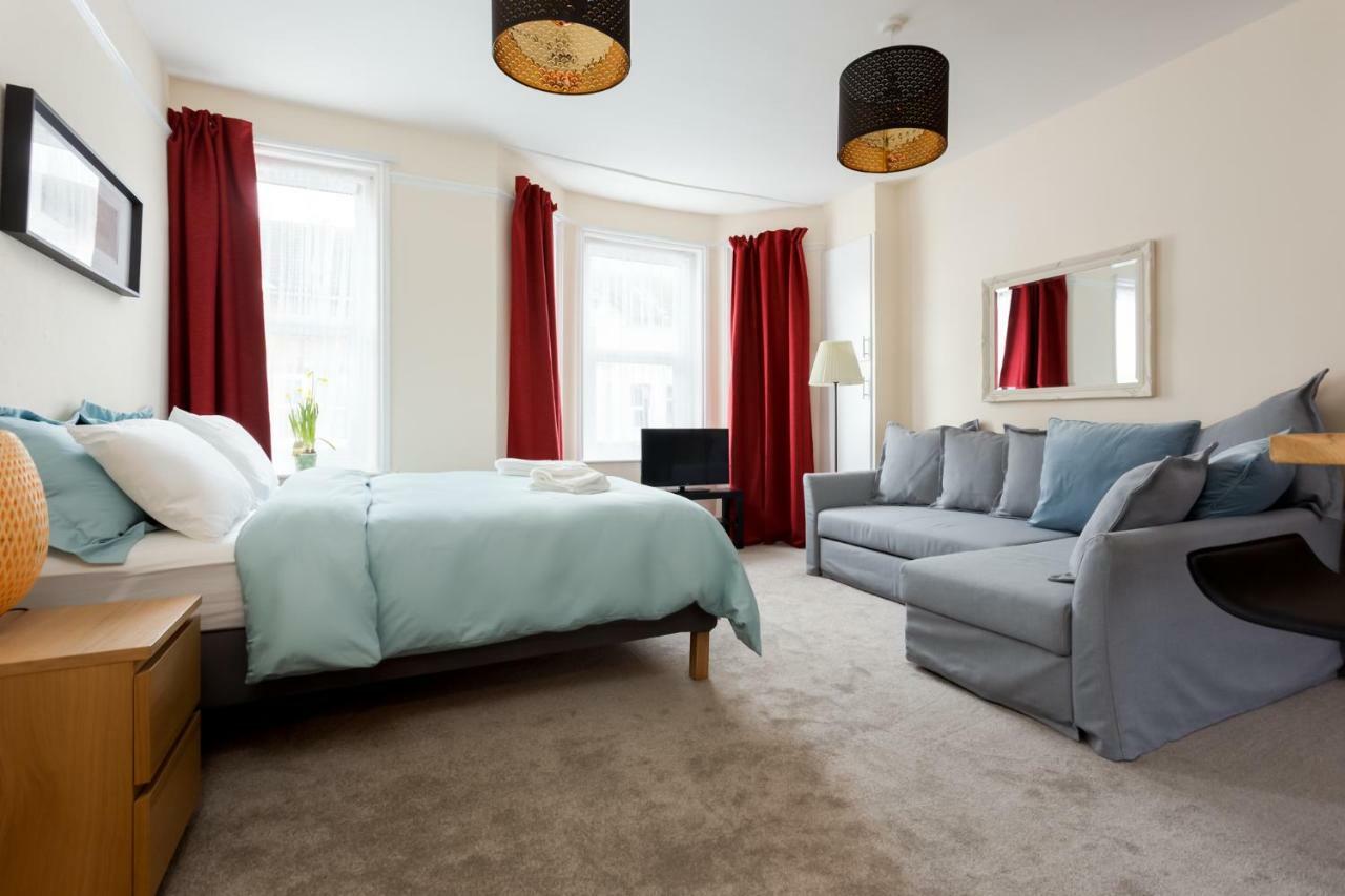 Stylish Town Centre Apartment Close To Beach And Shops Bournemouth Ngoại thất bức ảnh