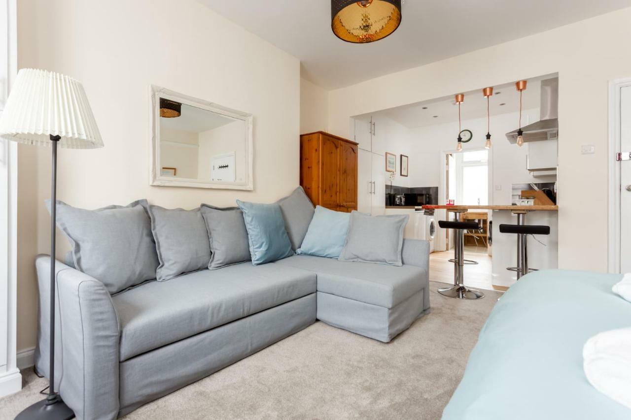Stylish Town Centre Apartment Close To Beach And Shops Bournemouth Ngoại thất bức ảnh