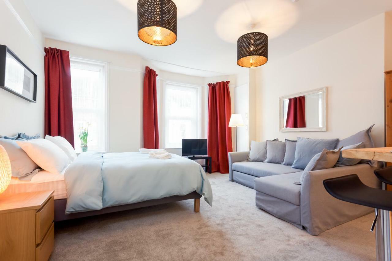 Stylish Town Centre Apartment Close To Beach And Shops Bournemouth Ngoại thất bức ảnh